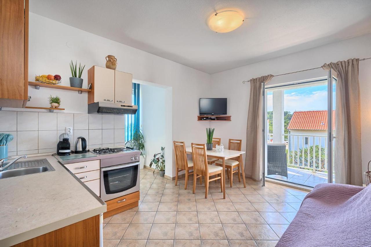 Apartments Irena Hvar Town Exterior photo